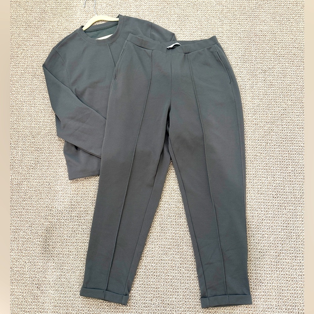 Mango Set - small top, medium bottoms